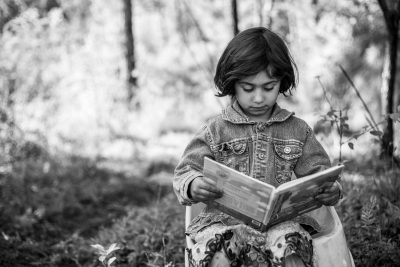 Pembelajaran Sastra Di Sekolah Dasar: Strategi Membangun Literasi, Daya Pikir, Dan Karakter Anak